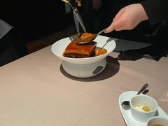 鲍鱼红烧肉-荣轩(新荣记环球金融中心店)