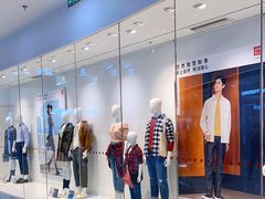 -优衣库(上海颛桥万达广场店)