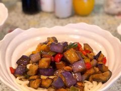 茄子肉丁拌面-文三里屯面馆(三里屯店)