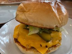 手撕猪肉汉堡-RAC BAR(安福路店)