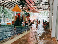 -中山夏威夷游泳馆(小榄店)