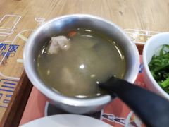 -海盗虾饭·剥好的小龙虾饭(SOHO尚都店)