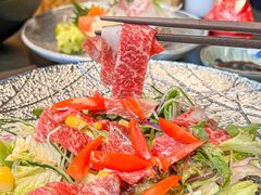 -铭牛烧肉·和牛海鲜自助(高新月牙湖店)