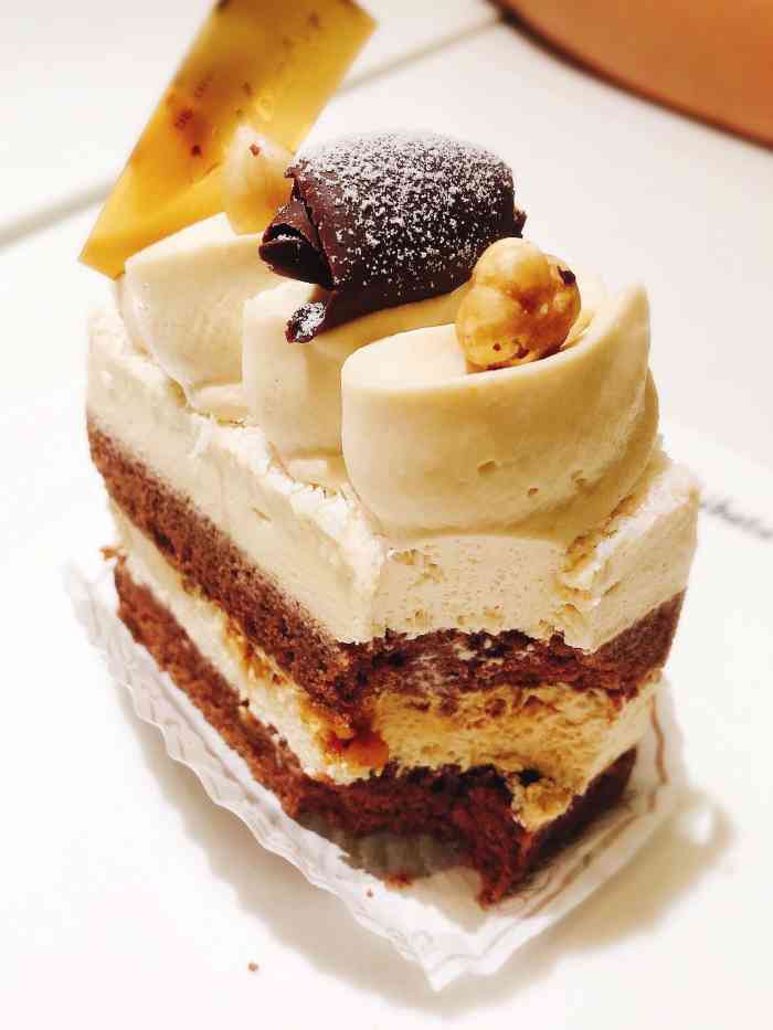 柴田西点(紫云西路店)-"第二次去是因为上次没点闪电泡芙,这次点了.