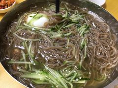 冷面-屋里家延边朝鲜族冷面(南园店)