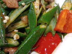 牛肉炒秋葵-明腾壹间茶餐厅(新都会花园广场店)