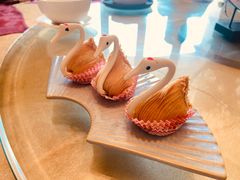 -红燕阁·精品琼菜·粤式早茶·囍宴(红燕堂酒店)