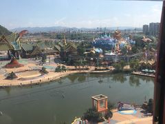 -七彩云南欢乐世界