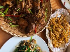 -凤百年大骨鸡饭庄