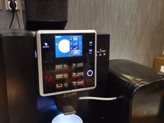 -筠咖啡西餐厅(上海国展宝龙丽筠酒店)