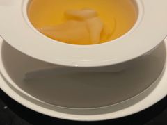 鸡汤氽海蚌-遇外滩(BFC外滩金融中心店)