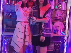 打卡门面-Darling Queen·Mini·Live·House