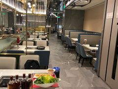 大堂-海底捞火锅(长宁路龙之梦店)