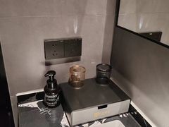 -万泊酒店(长沙五一广场国金中心店)