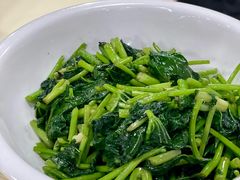 小炒红薯尖-笨罗卜浏阳菜馆(太平街店)