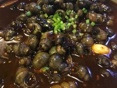 -虾弄弄海派小龙虾·牛羊蝎子火锅