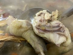 -威邵鸡煲(西华路总店)