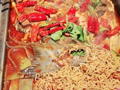 -探鱼·鲜青椒爽麻烤鱼(天河优托邦店)