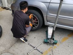-24小时补胎米其林轮胎