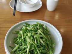 -品鲜村农家菜·阳澄湖大闸蟹(总店)