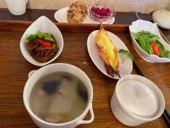 -大美母婴月子中心