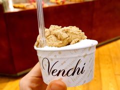 -VENCHI 闻绮(北京国贸商城店)