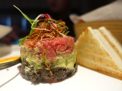 牛肉塔塔配牛油果黑橄榄酱-Solo(衡山路店)