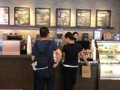 -星巴克(杭州西湖银泰1F店)