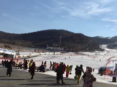 -中旅松花湖滑雪场