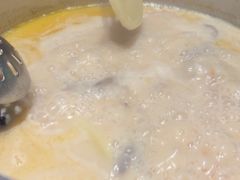 -洪氏嗨捞·猪肚鸡火锅(阳光天地店)