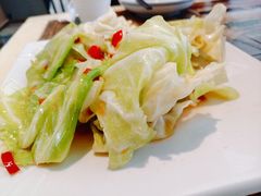 酸辣包心菜-江南驿·二十余年创意杭帮味(良渚玉鸟集店)