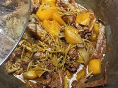 -山里屯铁锅炖·东北菜(康桥店)