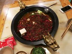 -黄潇洒老火锅(九眼桥宏济巷店)