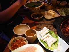 -舒家大院重庆老火锅(纪念塔店)