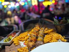 -Famous肥猫墨西哥音乐餐吧(五棵松华熙LIVE店)