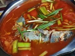 -苗家恒灵酸汤鱼-跳水牛肉连锁店(凯里总店)