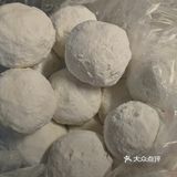 趁着现在不排队,赶紧买点