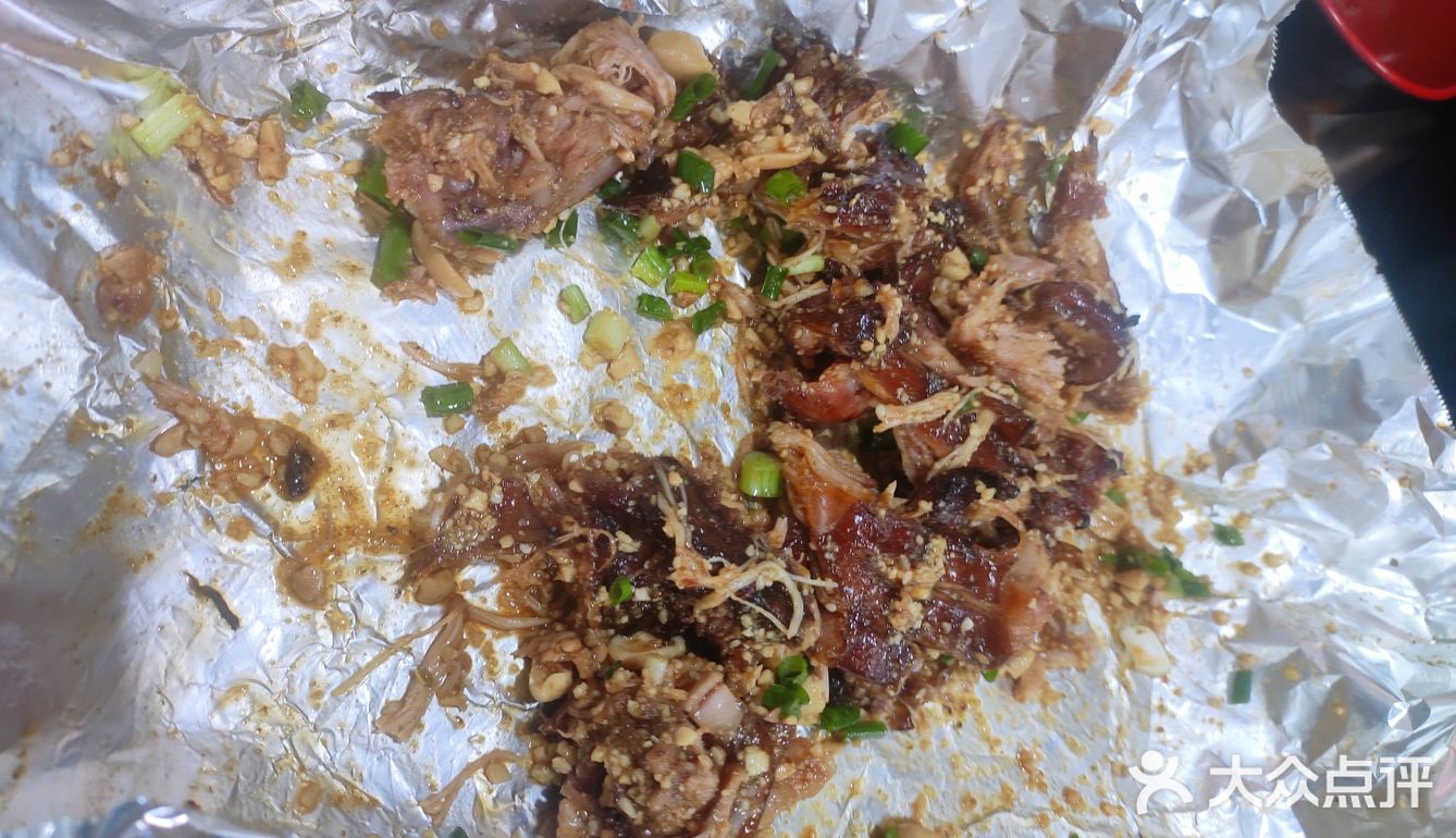老牌子，真心就是巴适，看看十点过十一点过这个排队状况