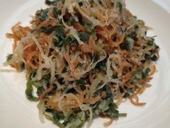 -阿瓦山寨·湘菜现炒·剁椒鱼头王(咸阳总店)