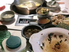 -喃喃椰·糟粕醋·椰子鸡火锅(七堡花园店)