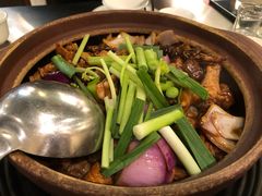 -胡须佬鸡煲四季火锅店(石厦西村直营店)