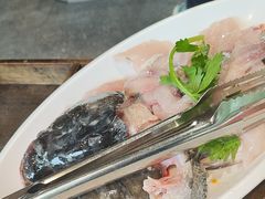 -老船舫·现做活鲜鱼馆(东郊记忆店)