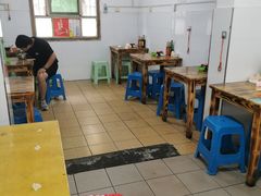 大堂-胖子水煮(铁路三村无任何分店)