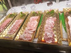 -犇放和牛烤肉·烤榴莲自助(苏宁城市奥莱店)