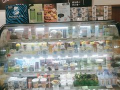零售区-Blueglass酸奶(财富购物中心店)