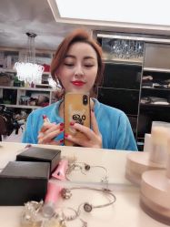 -诗悦发型SALON·圣罗兰店