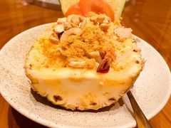 菠萝海鲜炒饭-mango tree芒果树泰国餐厅(青岛万象城店)