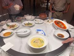 -海鸿荟·沿江菜(中山北路店)