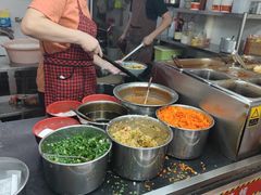 -牛师傅牛肉面(尚隆路店)
