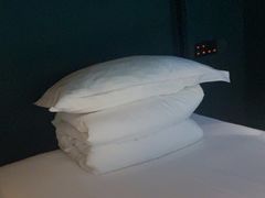 -粤塔H轻奢电竞酒店(海珠广州塔中山大学店)